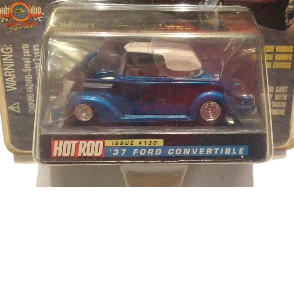 Racing Champions Hot Rod Magazine 1937 Ford Convertible die-cast car!
